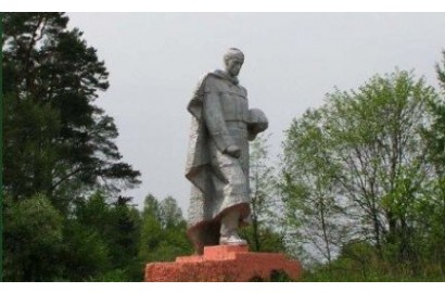 Памятник неизвестному солдату п.Пржевальское