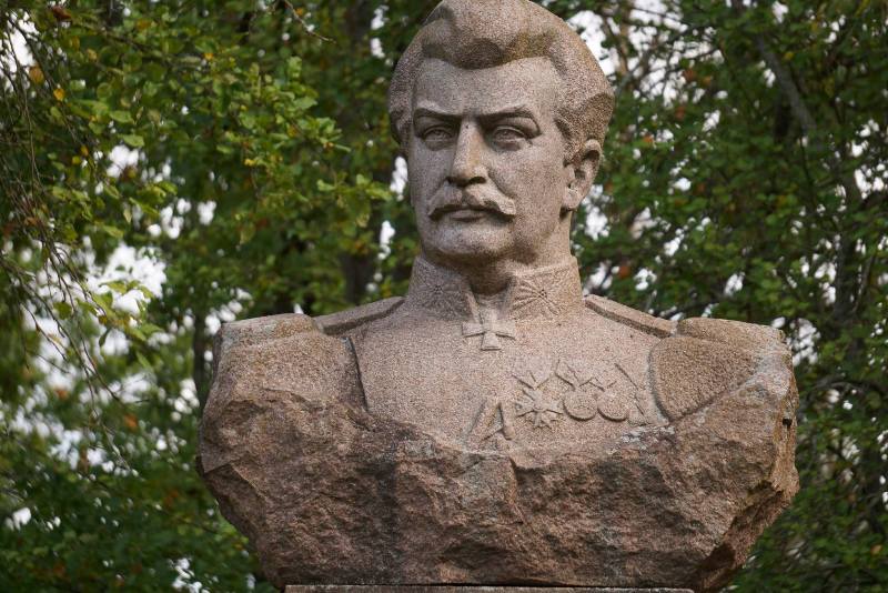 150-летнему юбилею первой экспедиции Н.М. Пржевальского посвящается