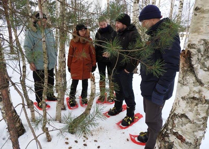 На снегоступах по заснеженному Поозерью