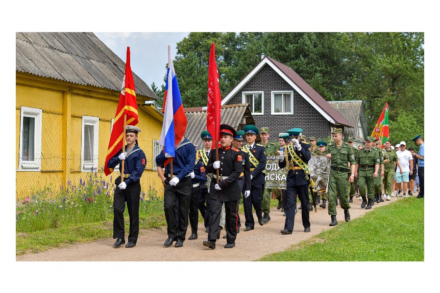 В национальном парке «Смоленское Поозерье» прошёл военно-исторический фестиваль «Слобода партизанская».