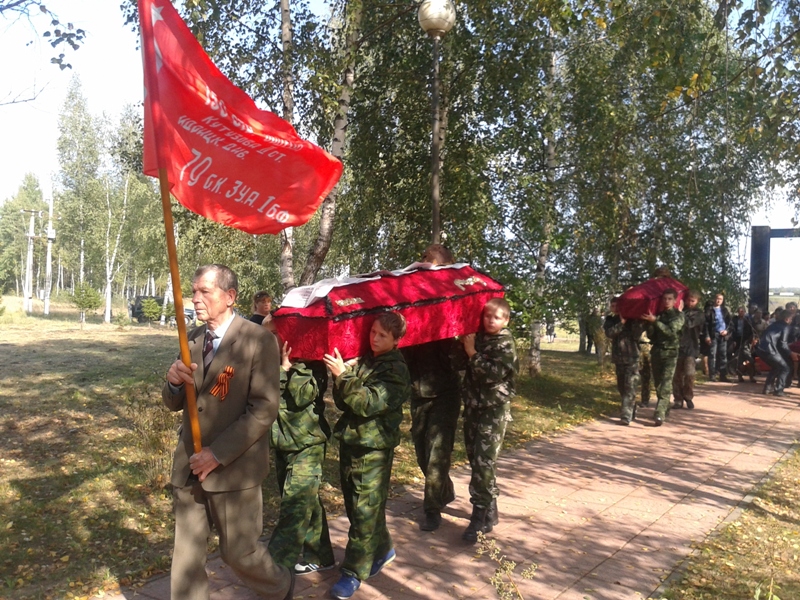 Вернулись из небытия военных лет